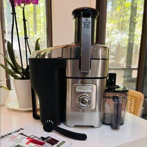 Cuisinart Juice Extractor Model CJE-1000P1